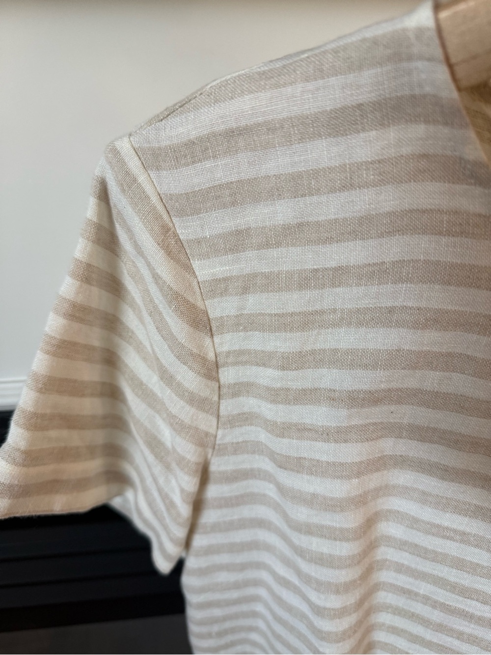 OFFON Clothing medium weight linen beige white striped top ruffle blouse size M - Picture 5 of 7